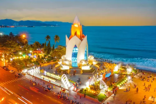 tháp trầm hương nha trang