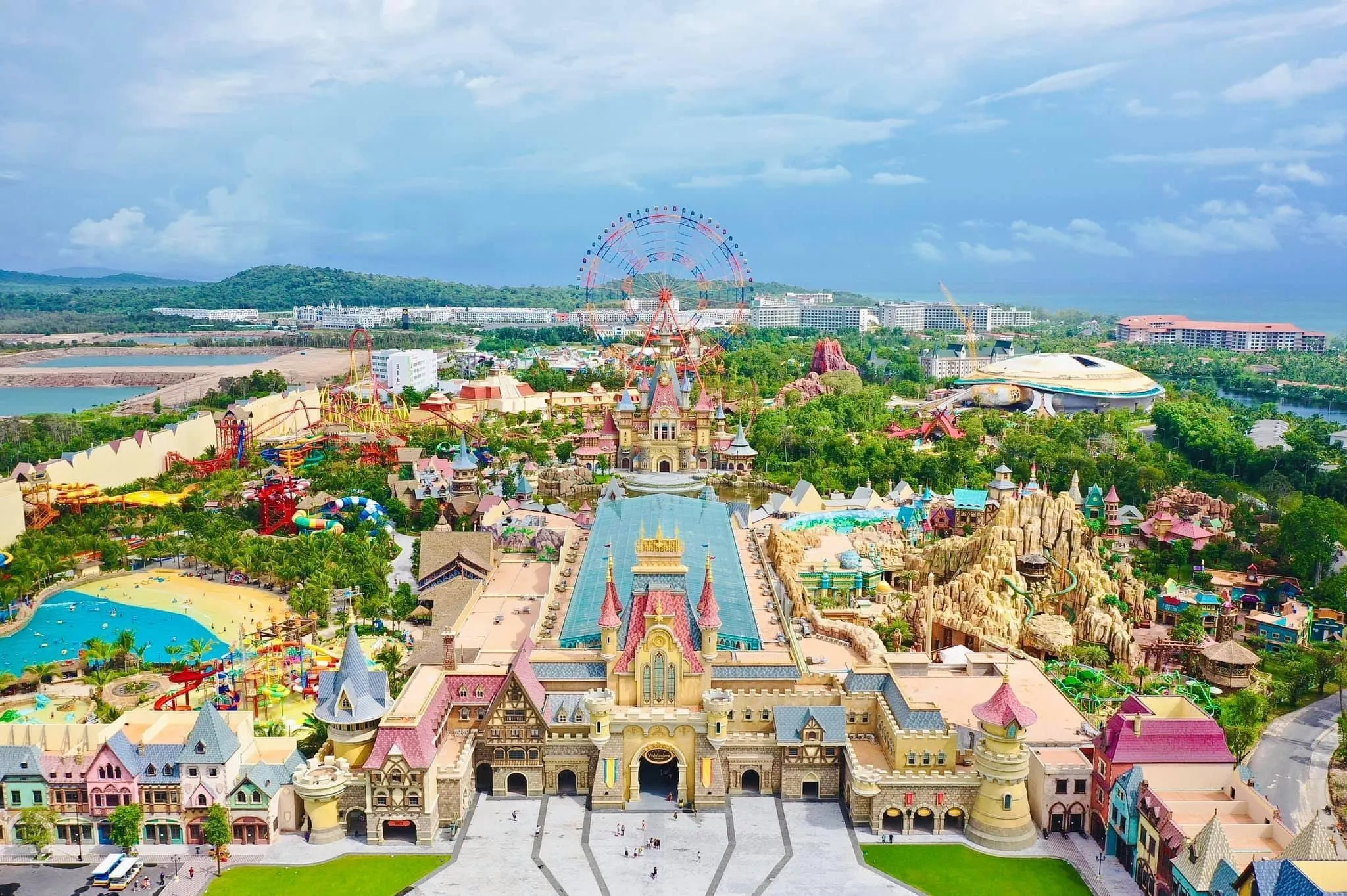 Tour Nha Trang | Bãi Tranh – Con Sẻ Tre – Buffet Hải Sản – Limousine 4 Sao