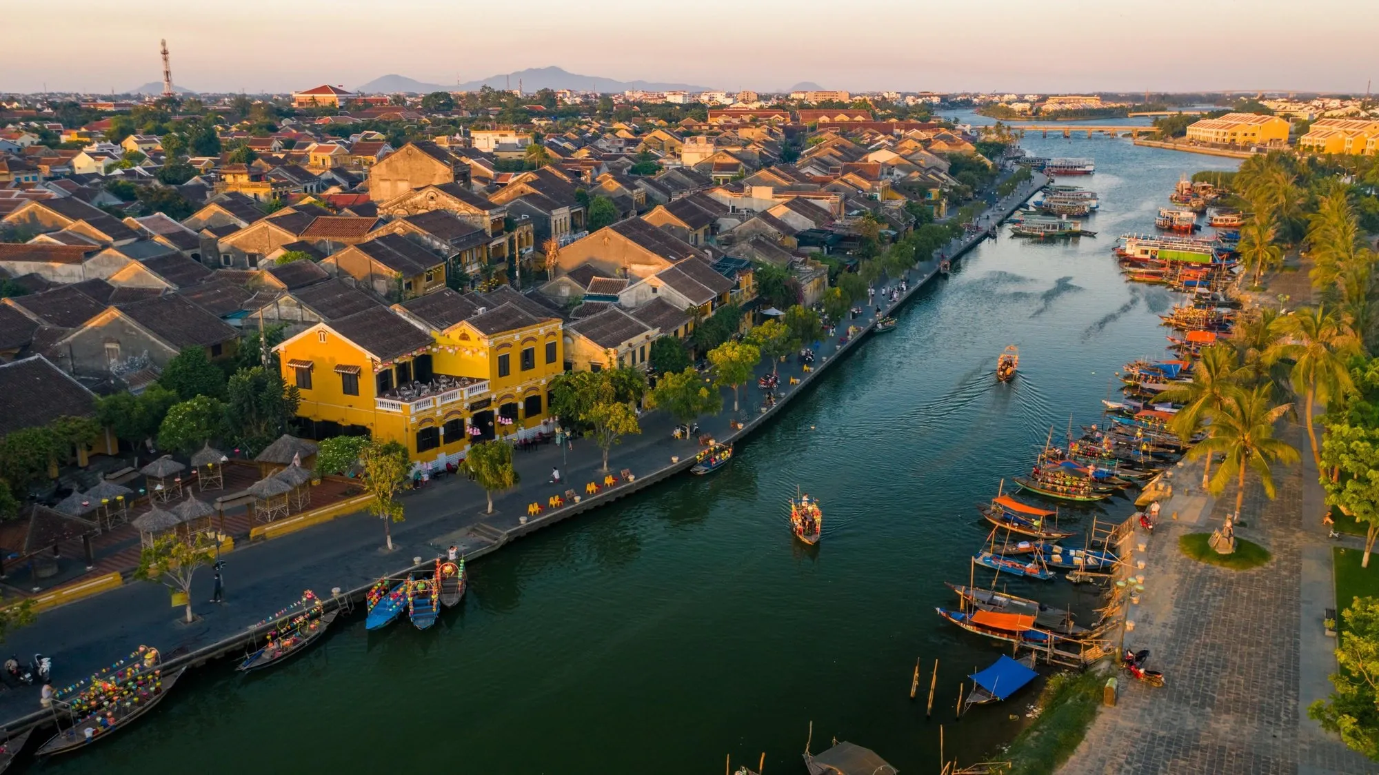 tour mien trung da nang hoi an hue quang binh tron goi may bay haidangtravel