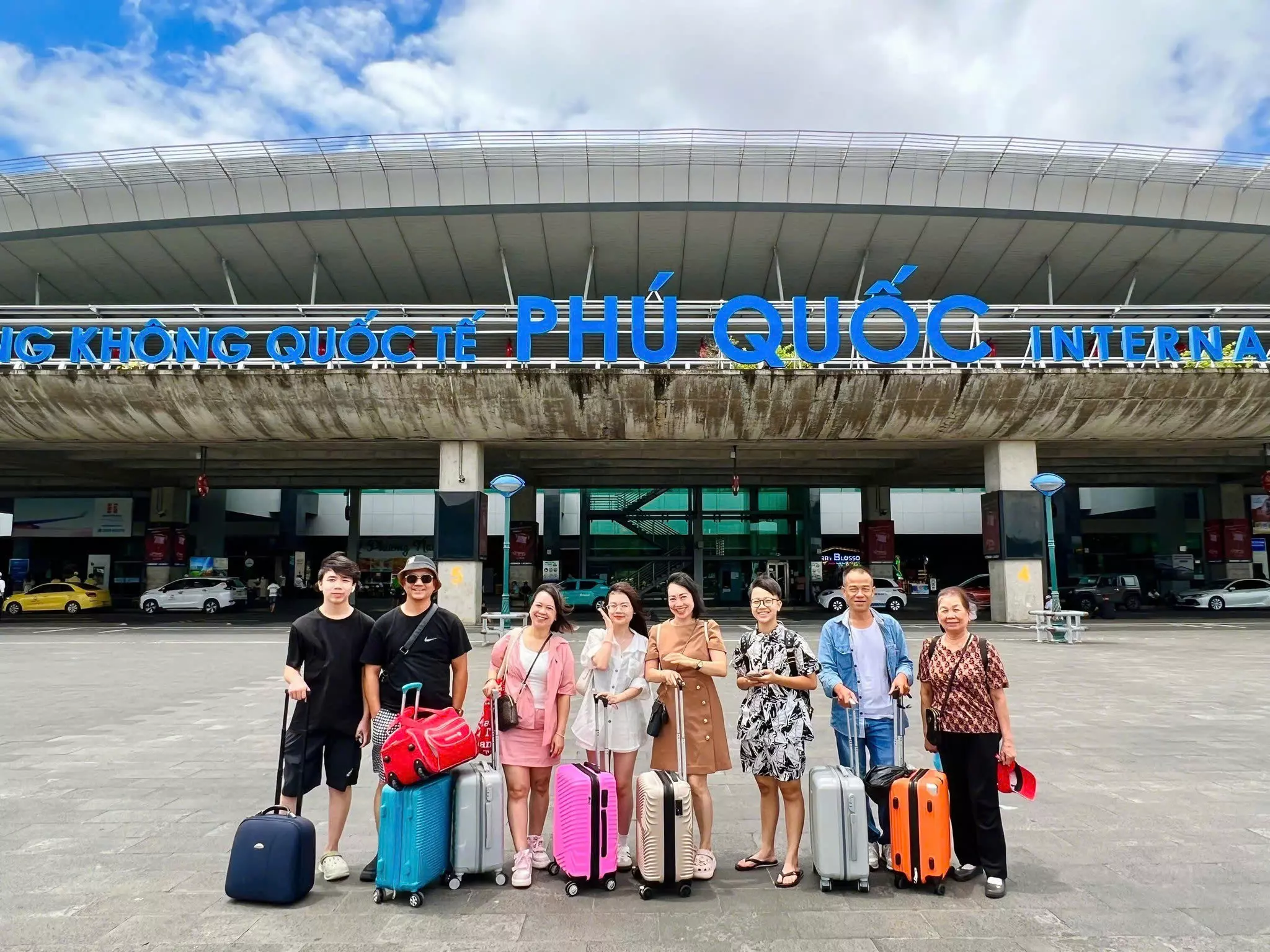 checklist đồ dùng cần thiết khi du lịch Phú Quốc đi tour đảo