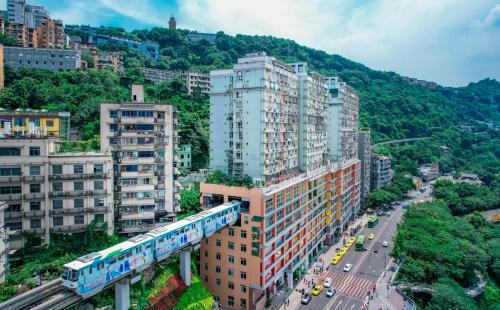 ga-tau-dong-trung-khanh-hien-dai-nhat-the-gioi-haidangtravel