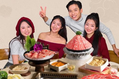Thưởng thức buffet lẩu đặc sắc trong tour Đài Loan