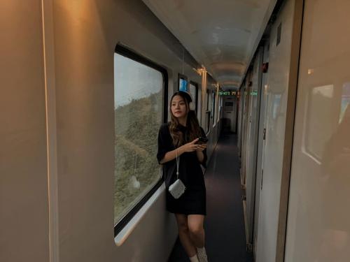 tour-tau-lua-nha-trang-haidangtravel-qua-o-cua-so
