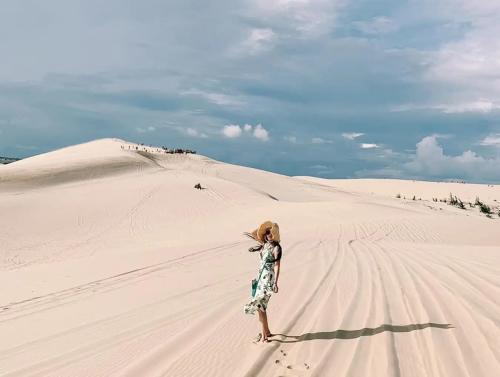 Chinh phục Bau Trang trong tour du lich Phan Thiet - HAIDANGTRAVEL